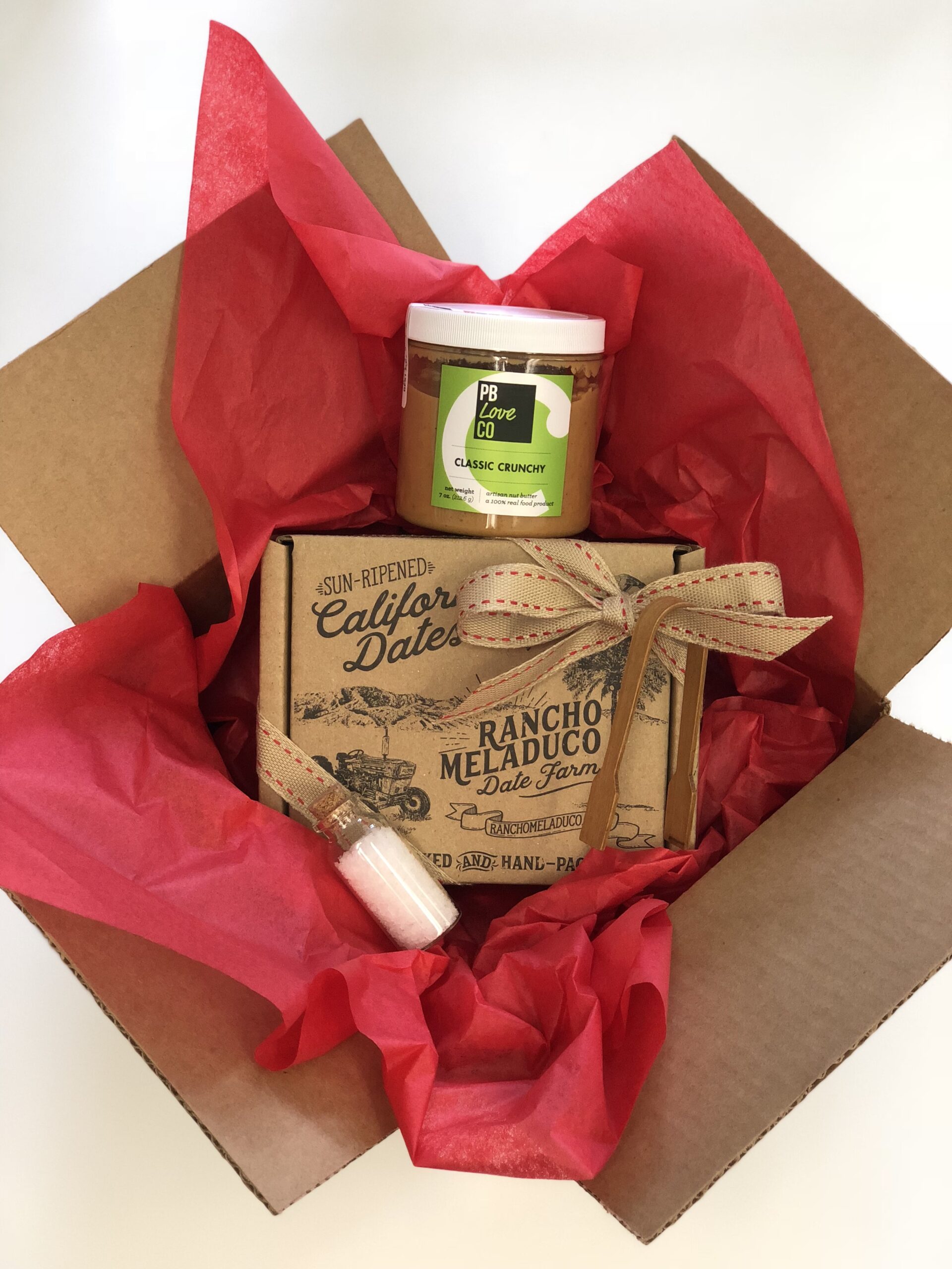 date-lover-s-gift-bundle-peanut-butter-rancho-meladuco-date-farm